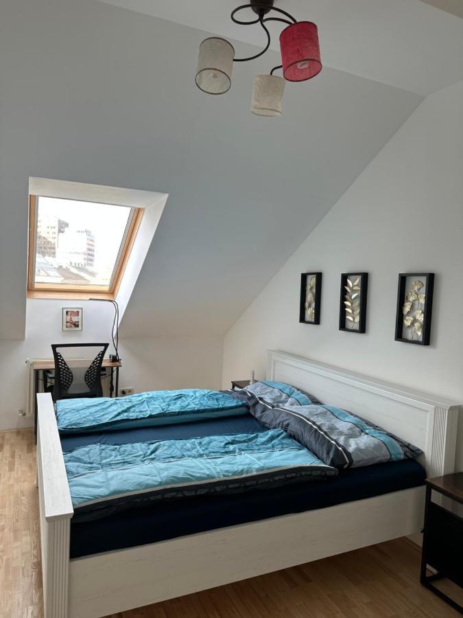 Klimatisiertes Dachgeschoss City Apartment In Zentrum Wiens Dış mekan fotoğraf